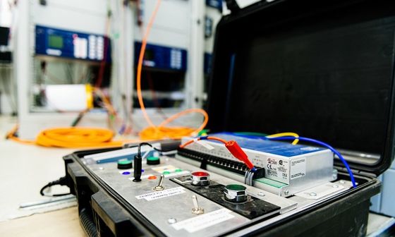 Prova di apparecchiature elettriche per limiti di temperatura e resistenza al calore delle apparecchiature